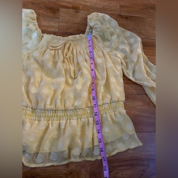LC Lauren Conrad Light Yellow Smocked Squareneck Peplum Top Size Medium - Picture 4 of 14